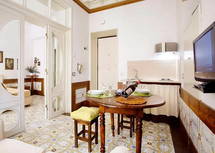 Foro Apartment *